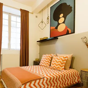 Apartament La Croix - Hyper Centre - Palais Des Papes Et Pont D'avignon - Wifi, Awinion