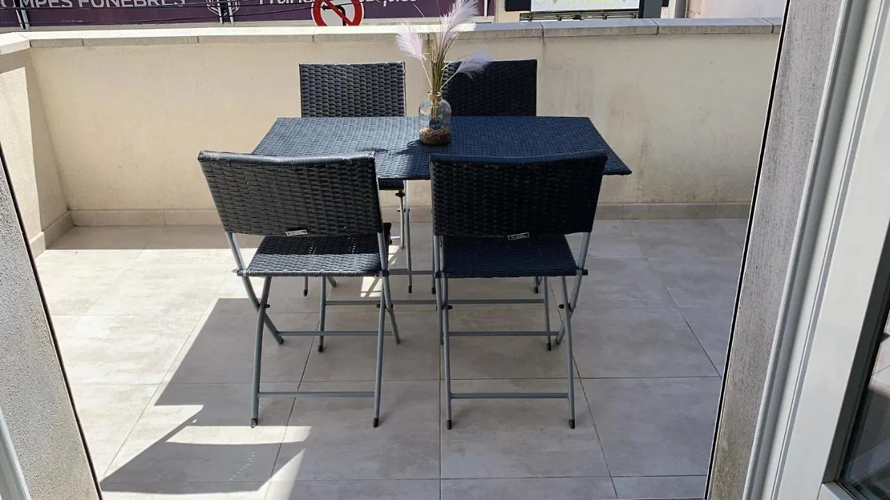 Appartement Rue De Provence Avignon France